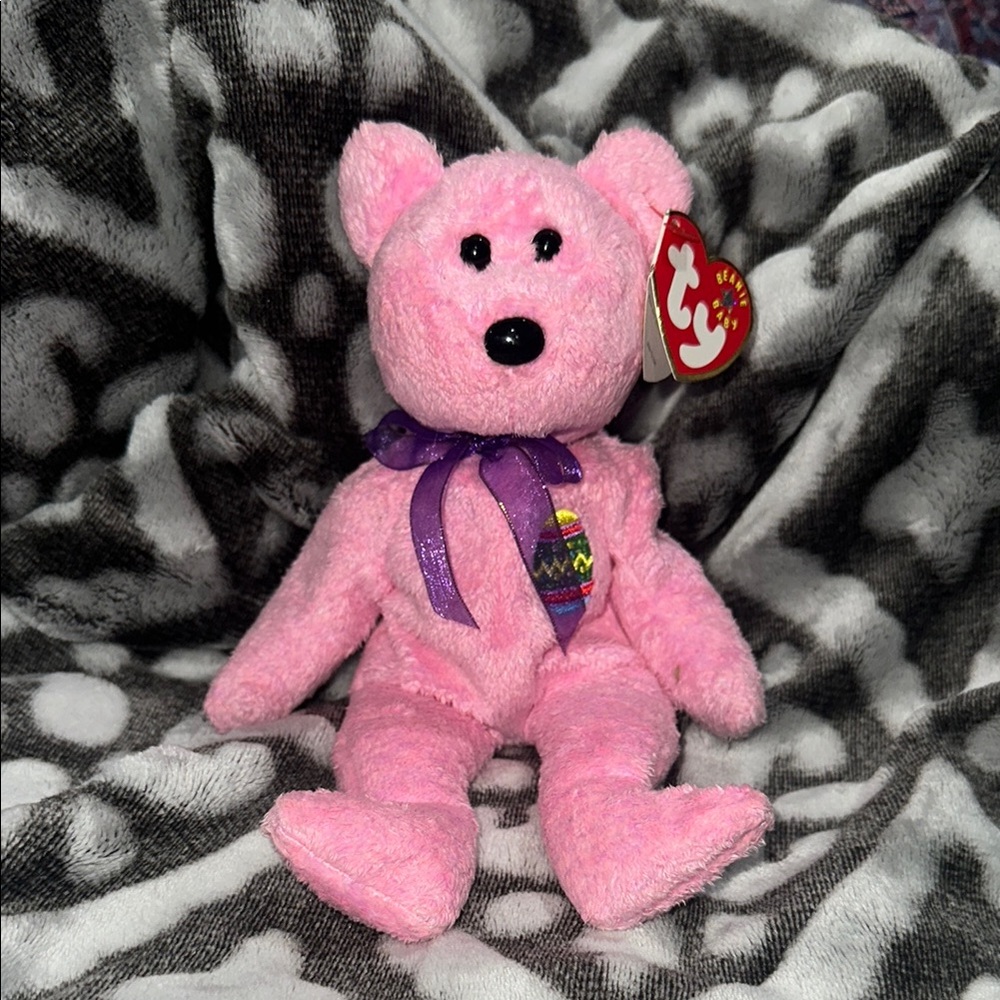 TY Eggs beanie baby with tags